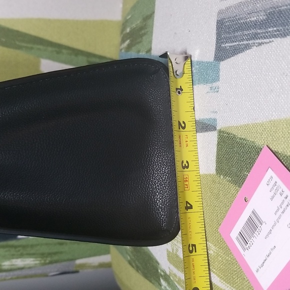 Kate Spade Voyage Small Grain Textured Leather In Black Like New - Picture 8 of 15